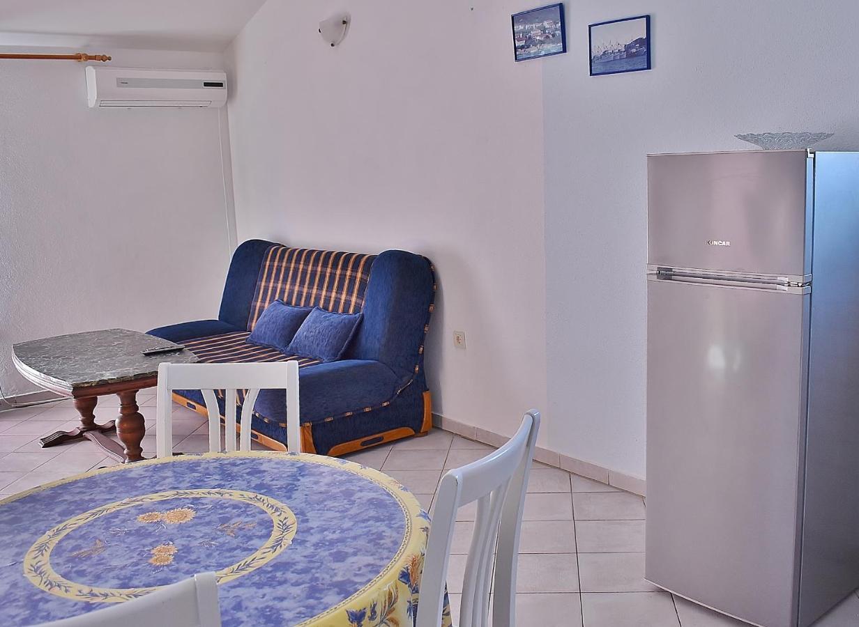 Apartments Felicce Banjol Екстериор снимка