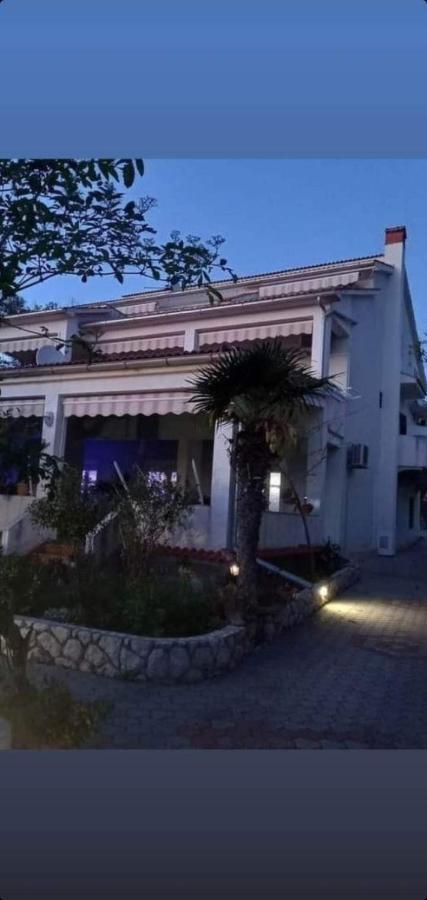 Apartments Felicce Banjol Екстериор снимка